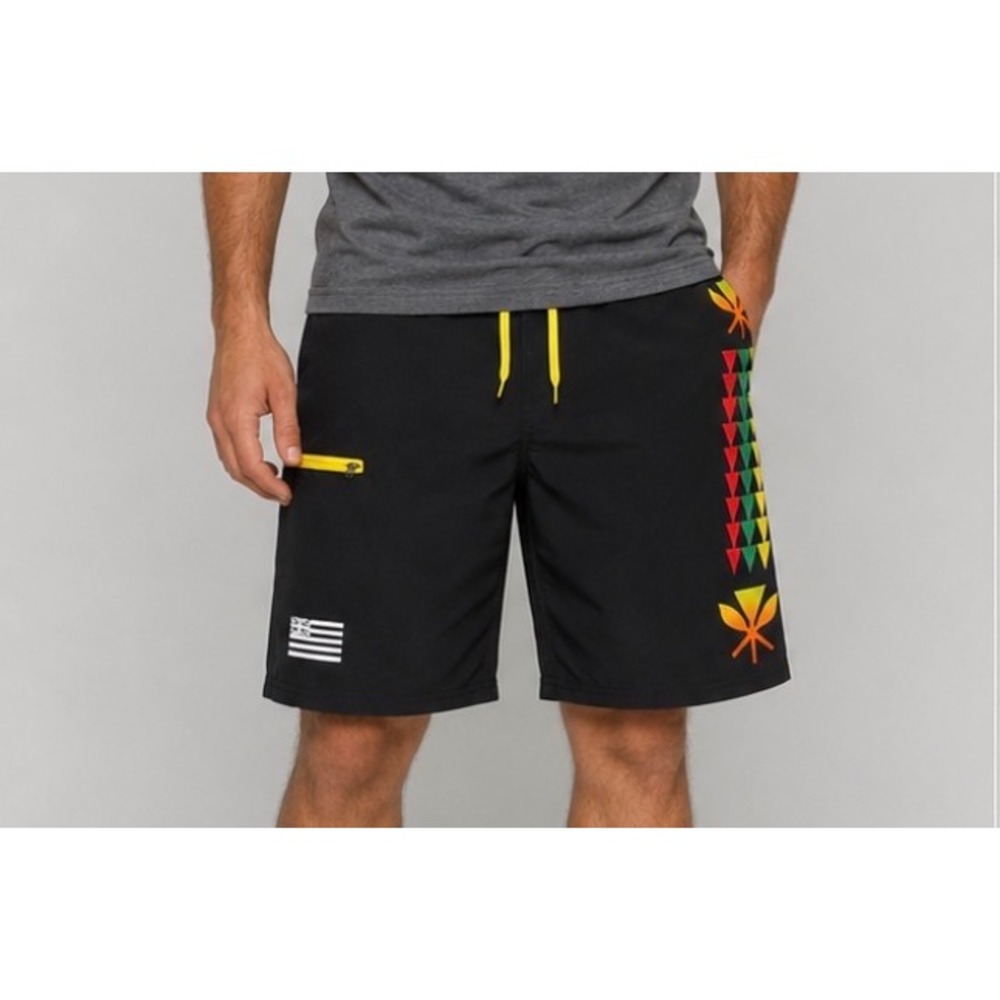 Wailoa Board Shorts Mens 35 Black Hawaiian Flag Tribal Graphic Swim Trunks Surf